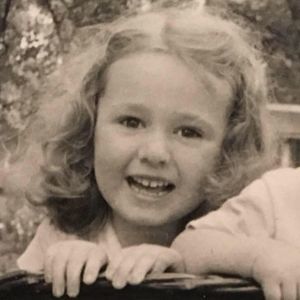 Meet your Posher, Sally